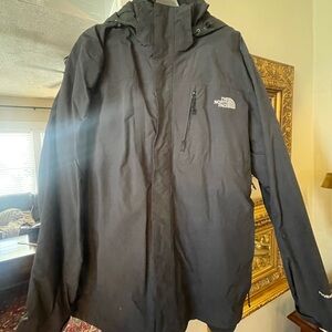 The North Face Men's Black Performance Jacket